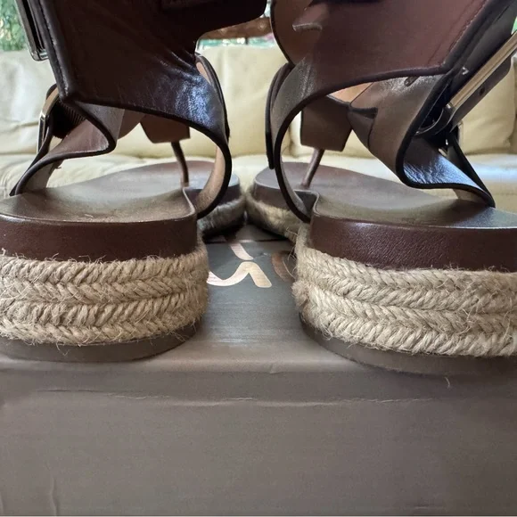 Crown Vintage Brown Sandals for Women - Picture 5 of 6